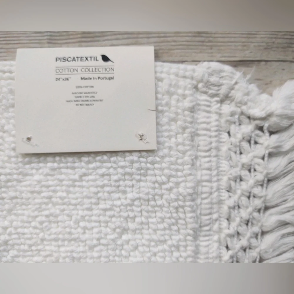 🎁Piscatextil Cotton Collection Bath Mat with Embroidery & Tassels (24